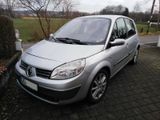 Renault Scenic 1.9 dCi FAP Avantage - Renault Scenic aus 2006 mit Diesel-Antrieb