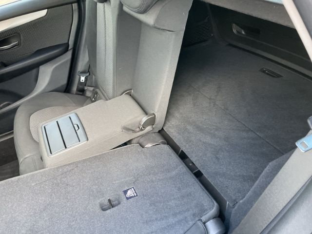 Fahrzeugabbildung BMW 218 Active Tourer Advantage Autom. Navigation. R