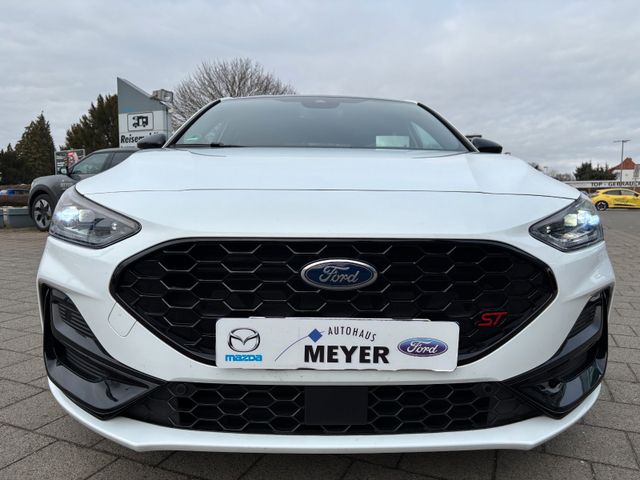 Ford Focus 2.3 EcoBoost ST X NaviLEDTrack-Paket