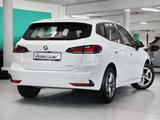 BMW 220i - BMW 220 Active Tourer in München