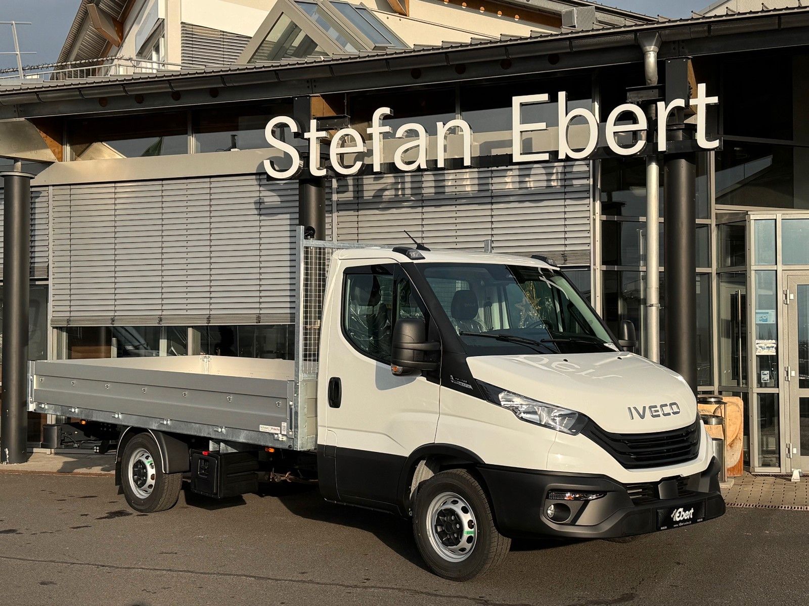 Fahrzeugabbildung Iveco Daily 35S14 A8*L4.260mm*Automatik*Kamera*
