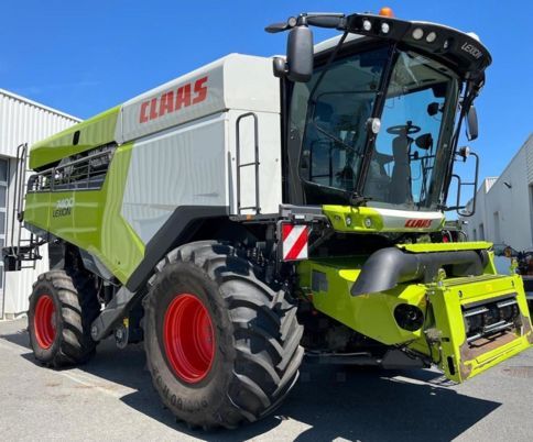 Claas Lexion 7400