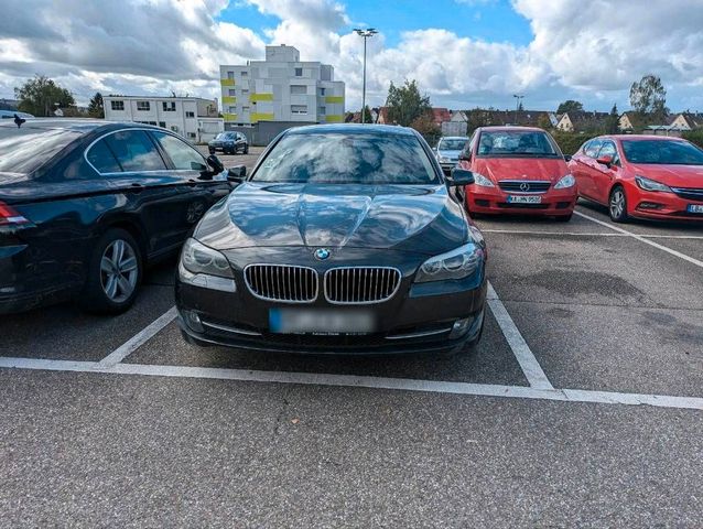 BMW Auto BMW 530d