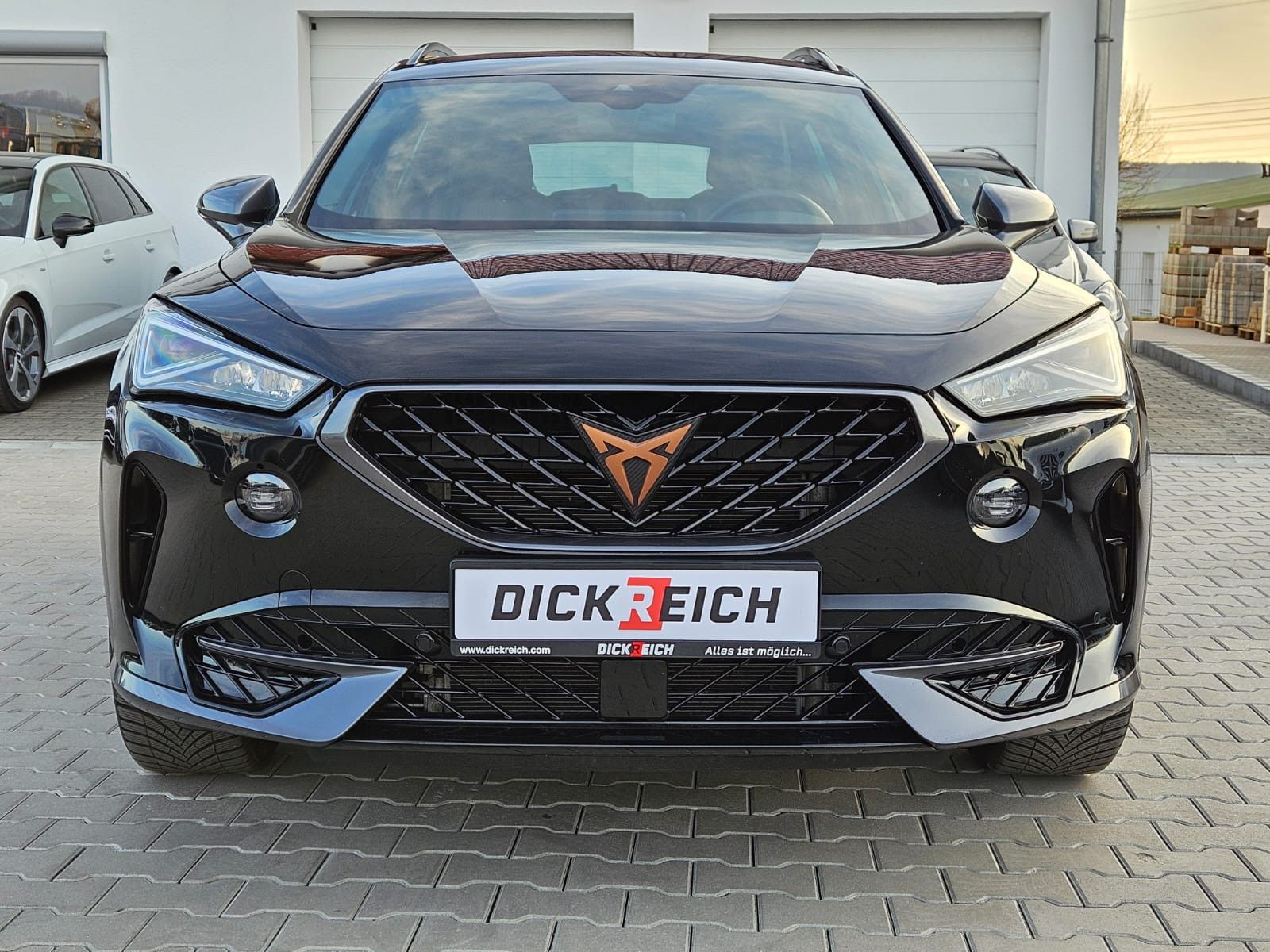 Fahrzeugabbildung CUPRA Formentor 1.5 TSIDSG ACC*DCC*LED*KAMERA*19"ALU