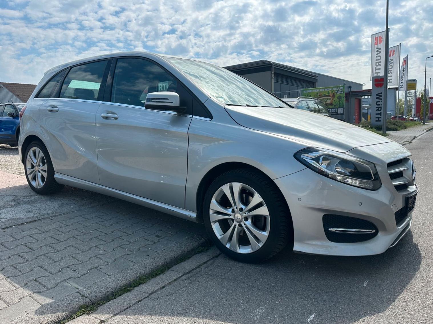 Mercedes-Benz B 220 CDI,TÜV 11/26