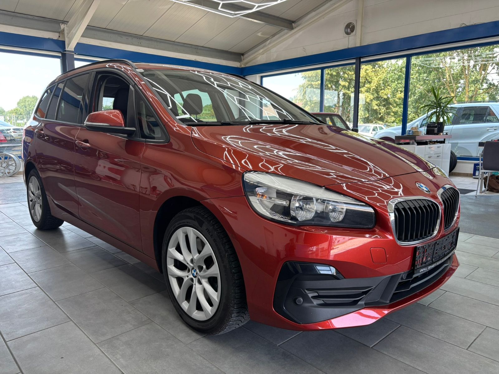 BMW BMW Gran Tourer 218 d TÜV und Service NEU