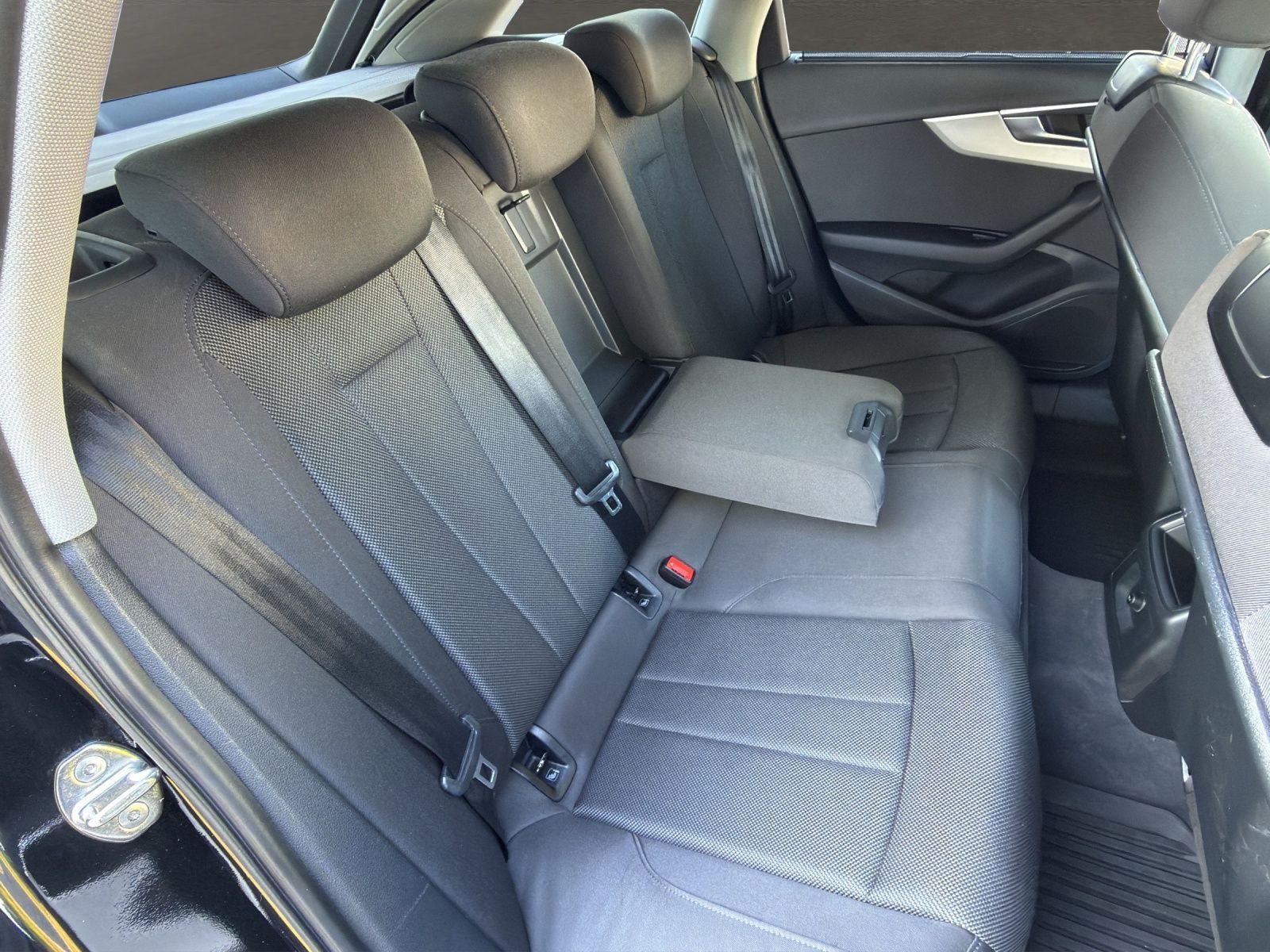 Audi A4 - Bild 15