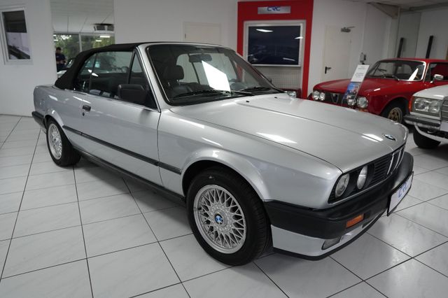 BMW E30 318 Cabrio *Leder*E-Verdeck/Neu*Oldtimer*