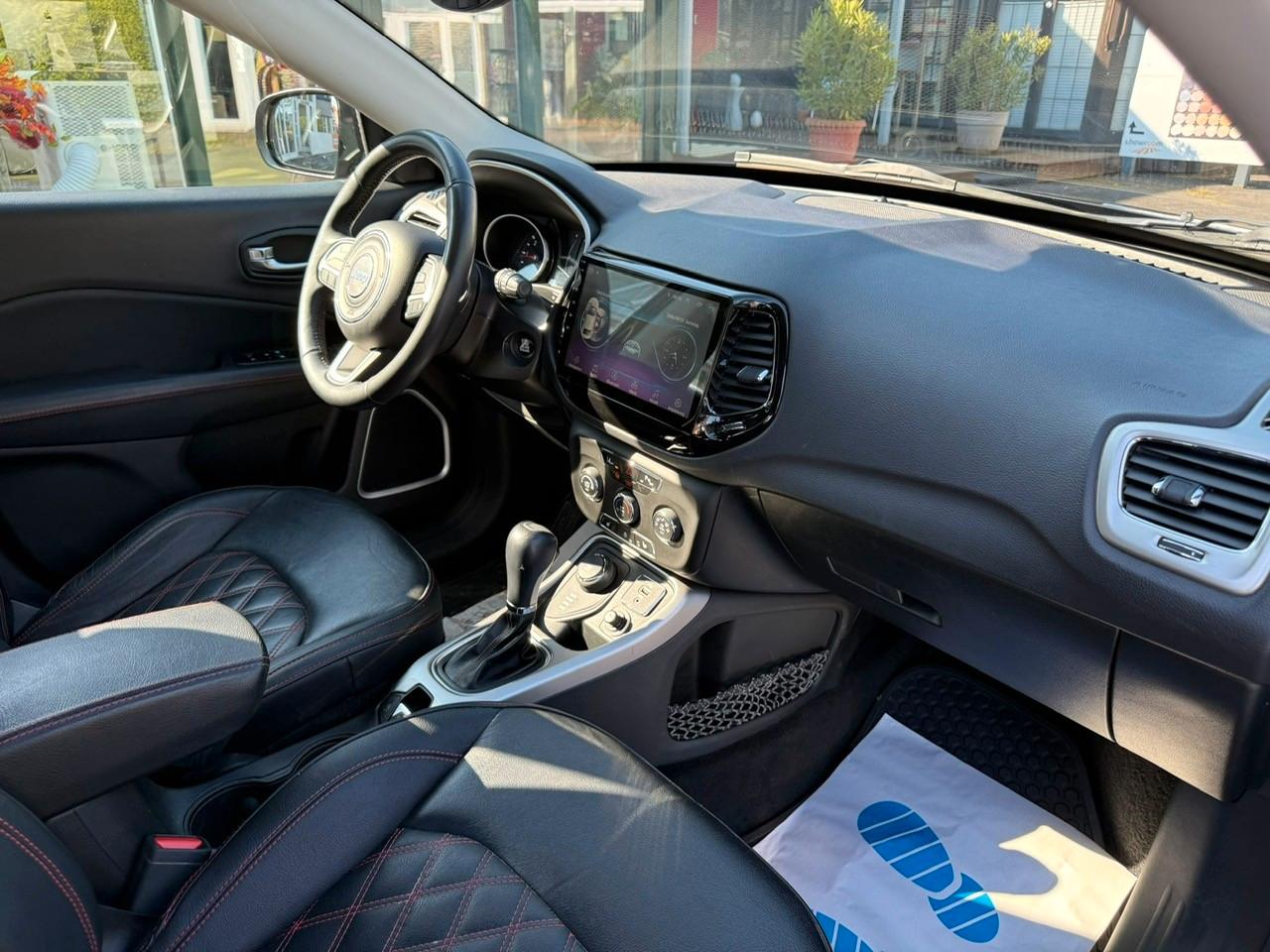Jeep Compass Longitude 4WD