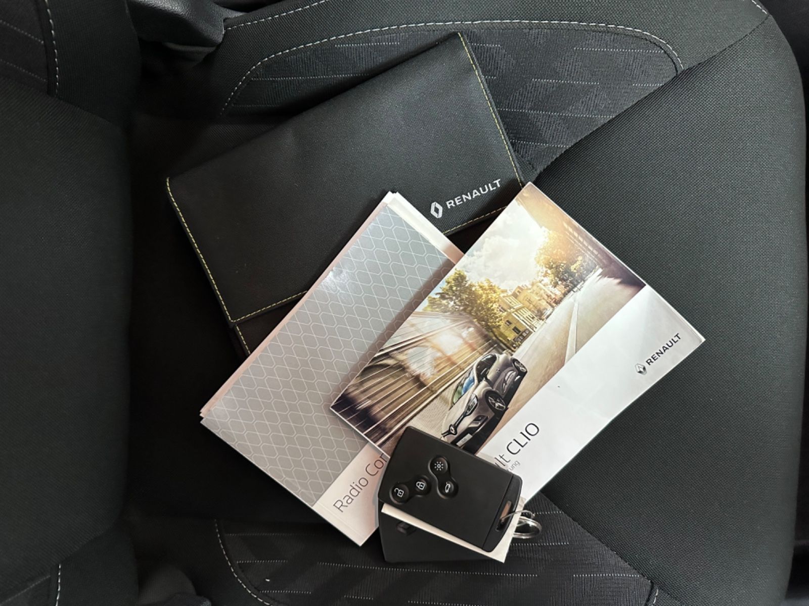 Fahrzeugabbildung Renault Clio IV Grandtour *Limited*Sitzheizung*Klima*