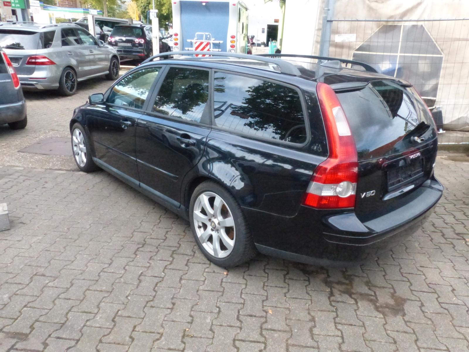 Volvo V50 2006 — photo 6