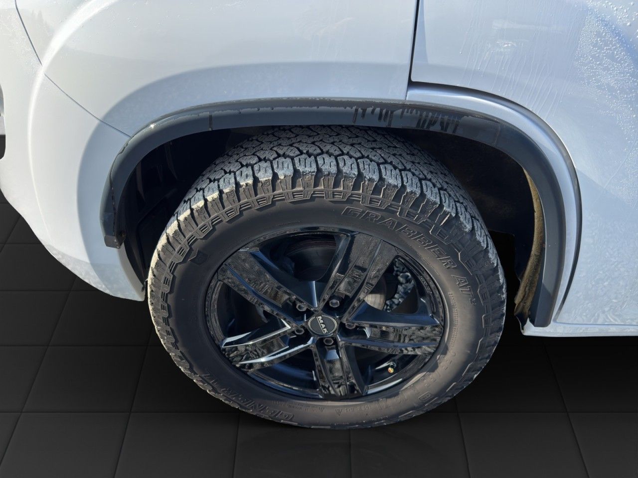 Fahrzeugabbildung Adria Twin 540 - viele Extras - 18 Zoll A/T Bereifung