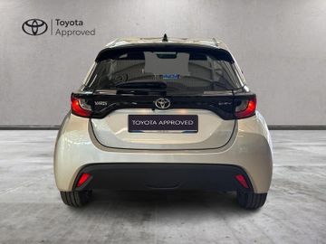 Toyota Yaris - 12