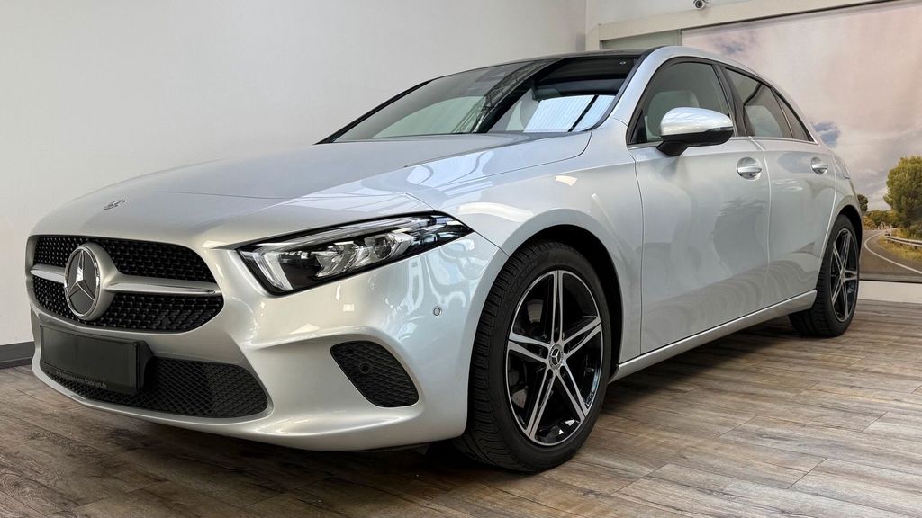 Image of Mercedes-Benz A 220