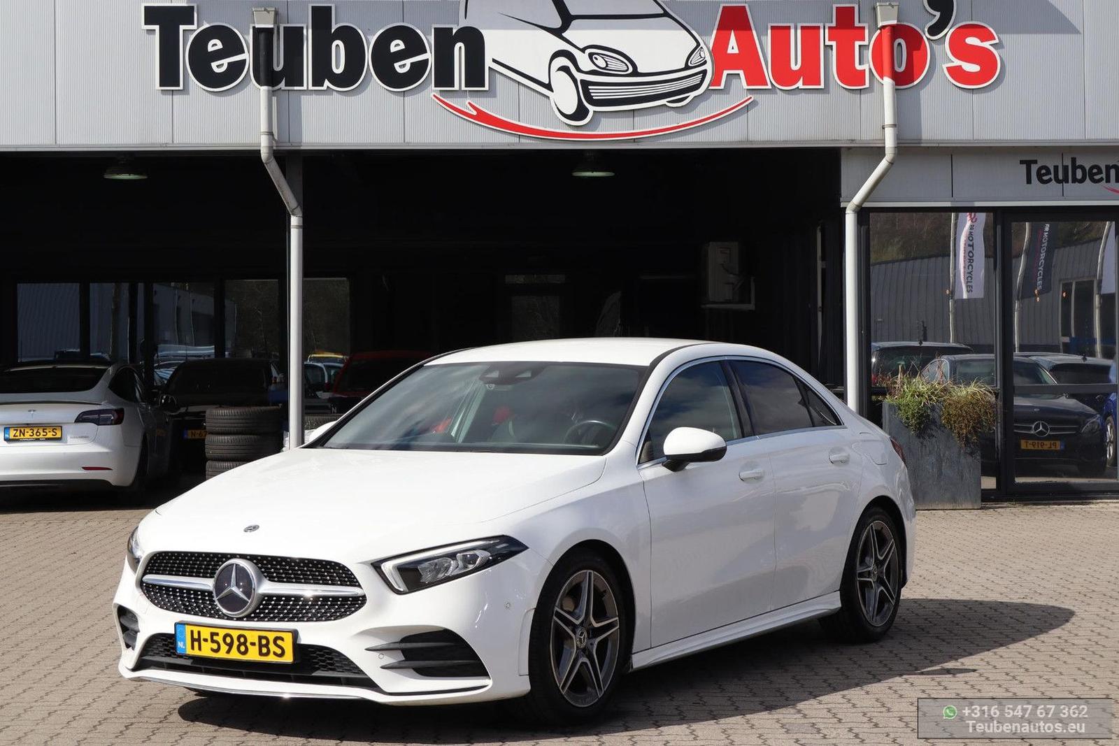 Mercedes-Benz A 180 Business Solution AMG Virtual Cockpit | na