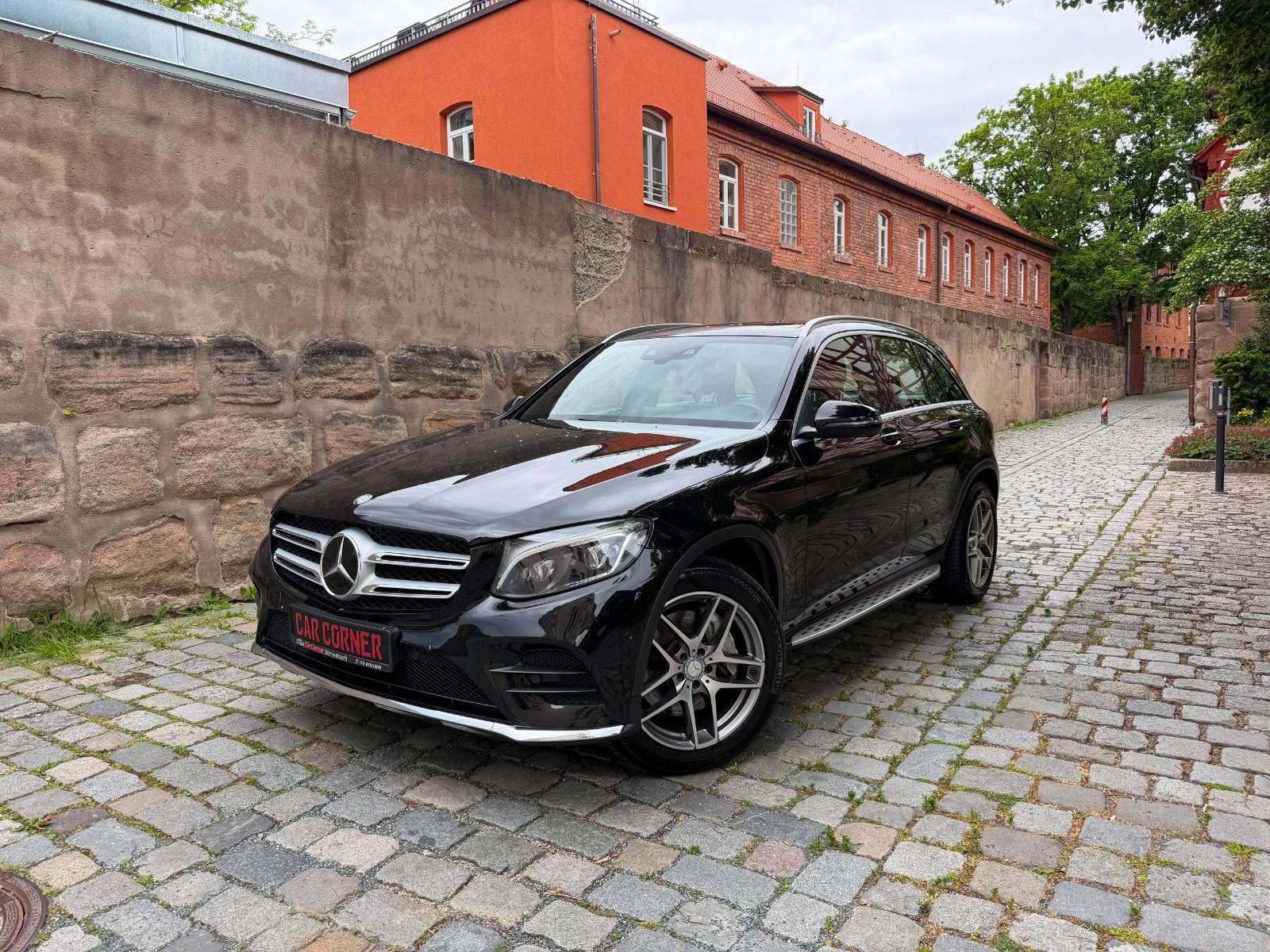 Mercedes-Benz GLC 250 d 4Matic AMG Pano LED AHK Bumester