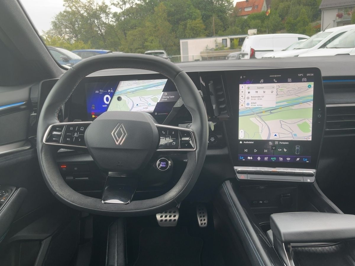Fahrzeugabbildung Renault Austral Iconic Esprit Alpine Mild 160 Automatik - mit KI generiert/bearbeitet