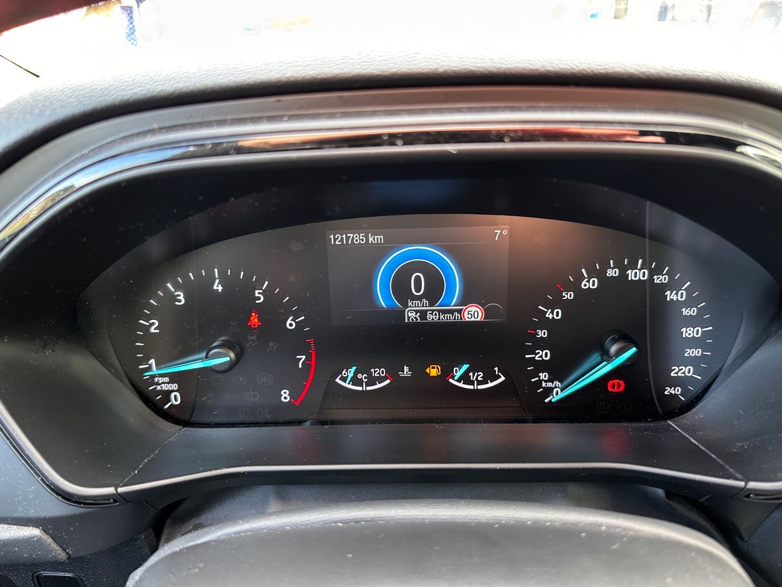 Fahrzeugabbildung Ford Focus Turnier ST-Line 1.5 EB ACC/eHeck/LED/Navi