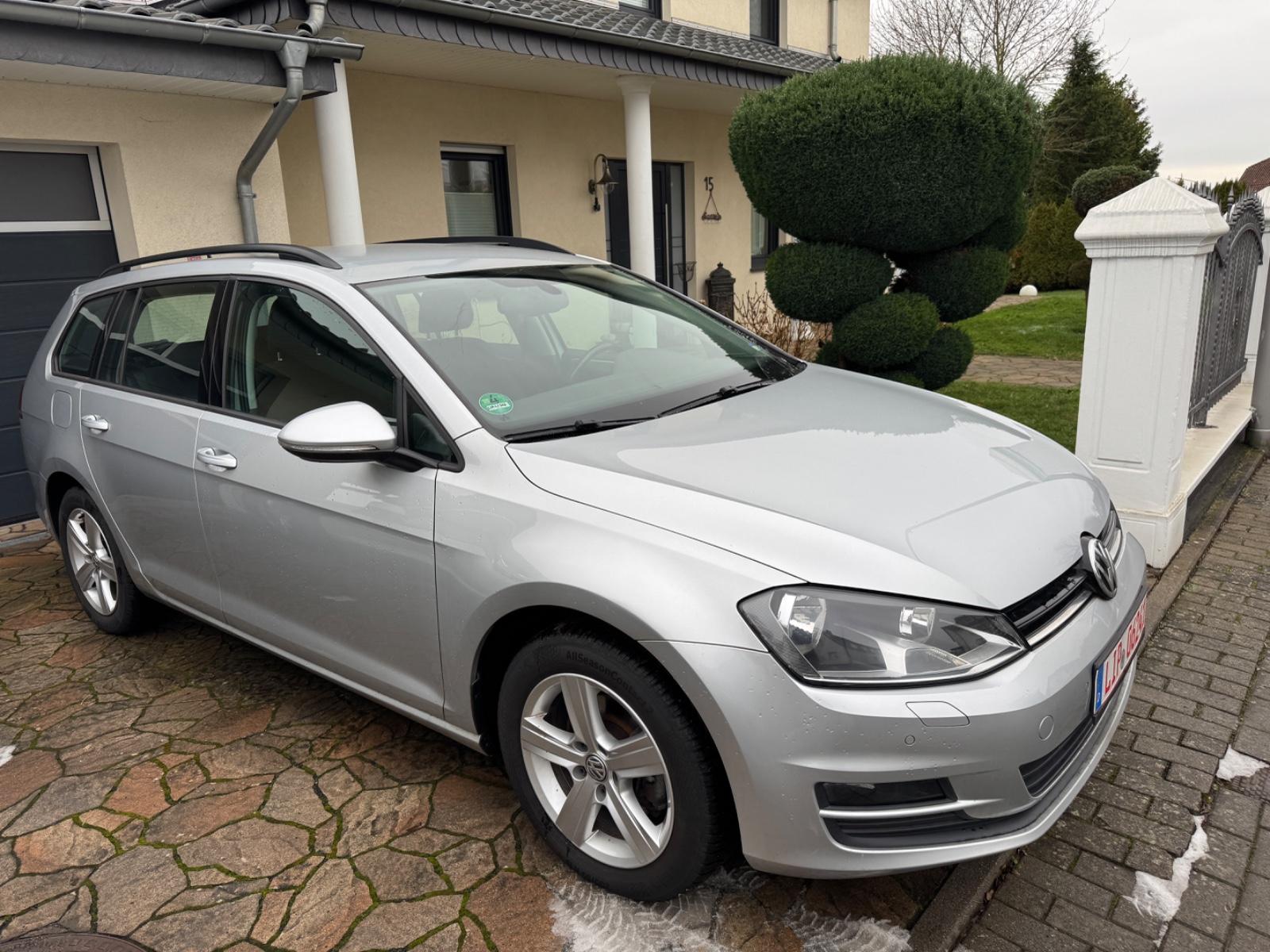 Volkswagen Golf VII Comfortline BMT NAVI PDC DSG Business