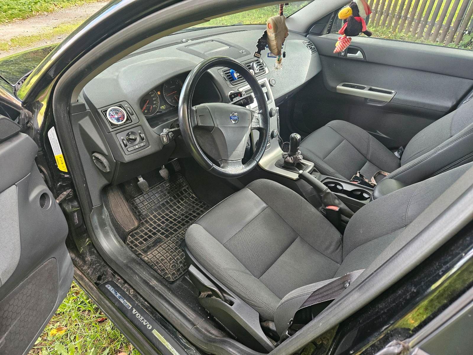 Volvo V50 2007 — photo 7