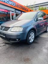 Volkswagen Touran Highline - Volkswagen Touran aus 2006: Highline
