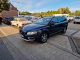 Volvo XC70 Edition Pro 2WD D4*LEDER*NAVI*BI-XENON*SHZ* - blaue Volvo XC70