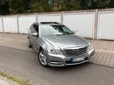 Mercedes-Benz Mercedes Benz E 250 T Model ( Avantgarde ) - gebrauchte Mercedes-Benz E 250 aus dem Jahr 2011