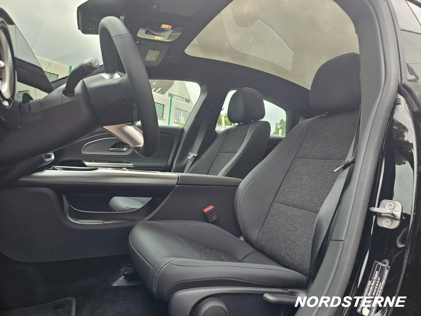 Mercedes-Benz CLA 180 Pano.-Dach+Klima+LED+Park-Assist.+, миниатюра 11