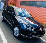 Volkswagen Touareg 3.0 V6 TDI  - Volkswagen Touareg in Solingen