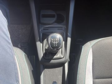 Fahrzeugabbildung SKODA Fabia 1.2 Joy Klimaaut. SHZ DAB Temp. uvm