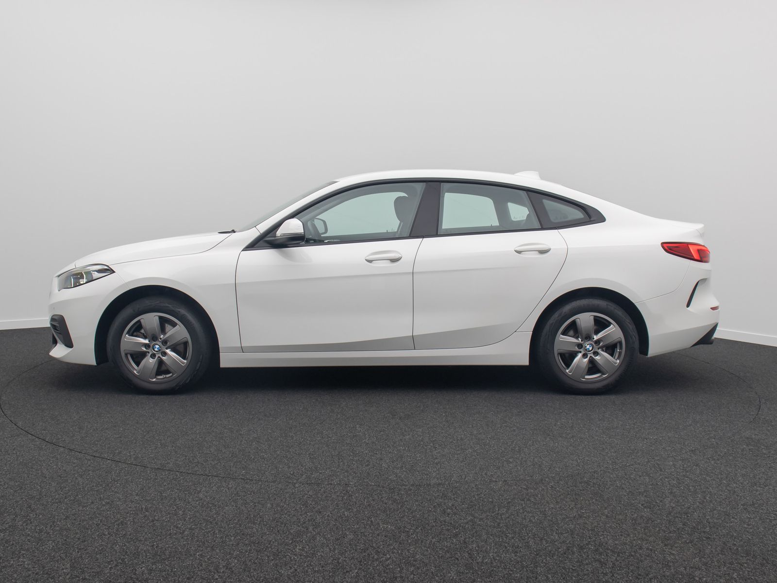 Fahrzeugabbildung BMW 216 Gran Coup&eacute; DAB GeschwindigReg PDC CockpitPr