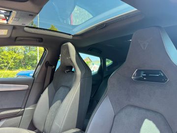 Cupra Leon 2.0 TSI 221 kW VZ  Pano+Sennheiser+19 Zoll