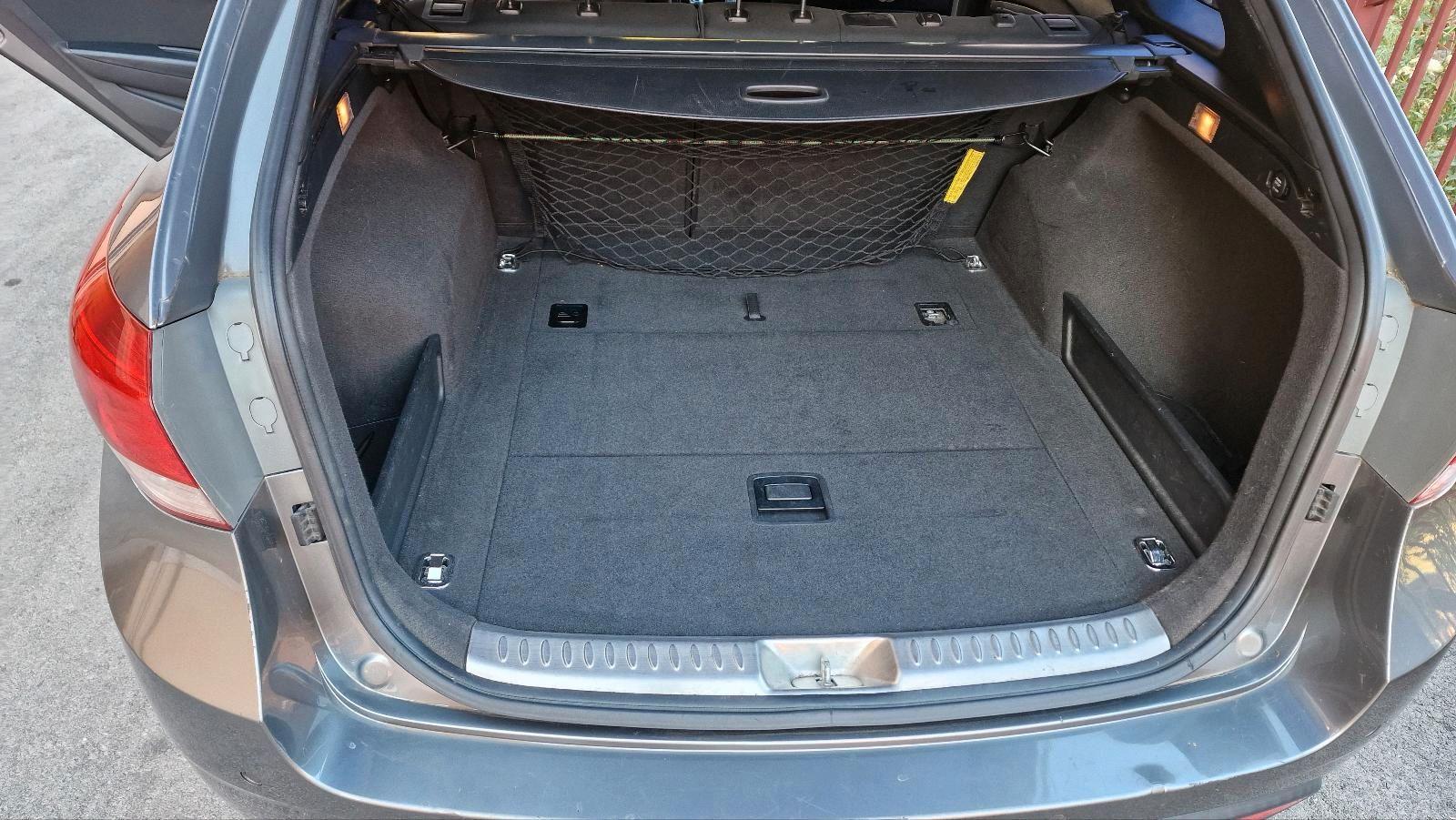 Hyundai i40 2013 — interior