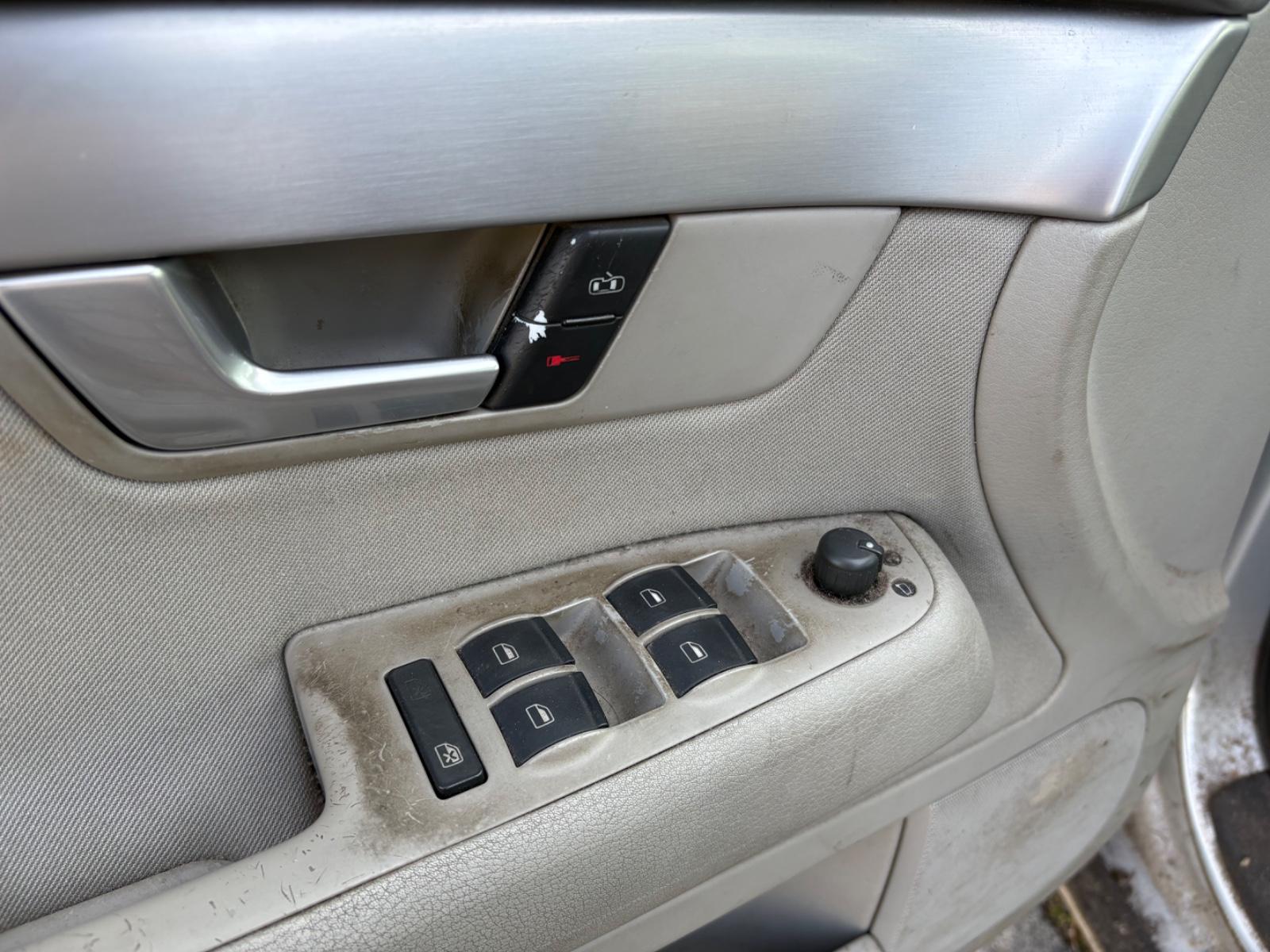 Audi A4 2006 — photo 13