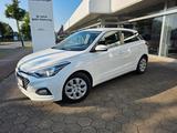 Hyundai i20 Select Klima/Allwetterreifen - Hyundai i20: Select