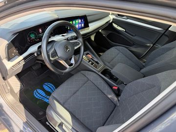 Volkswagen Golf - 6
