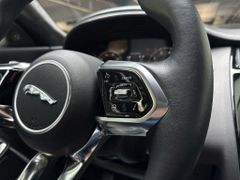 JAGUAR E-Pace 2.0 R-Dynamic SE AWD Werksgarantie