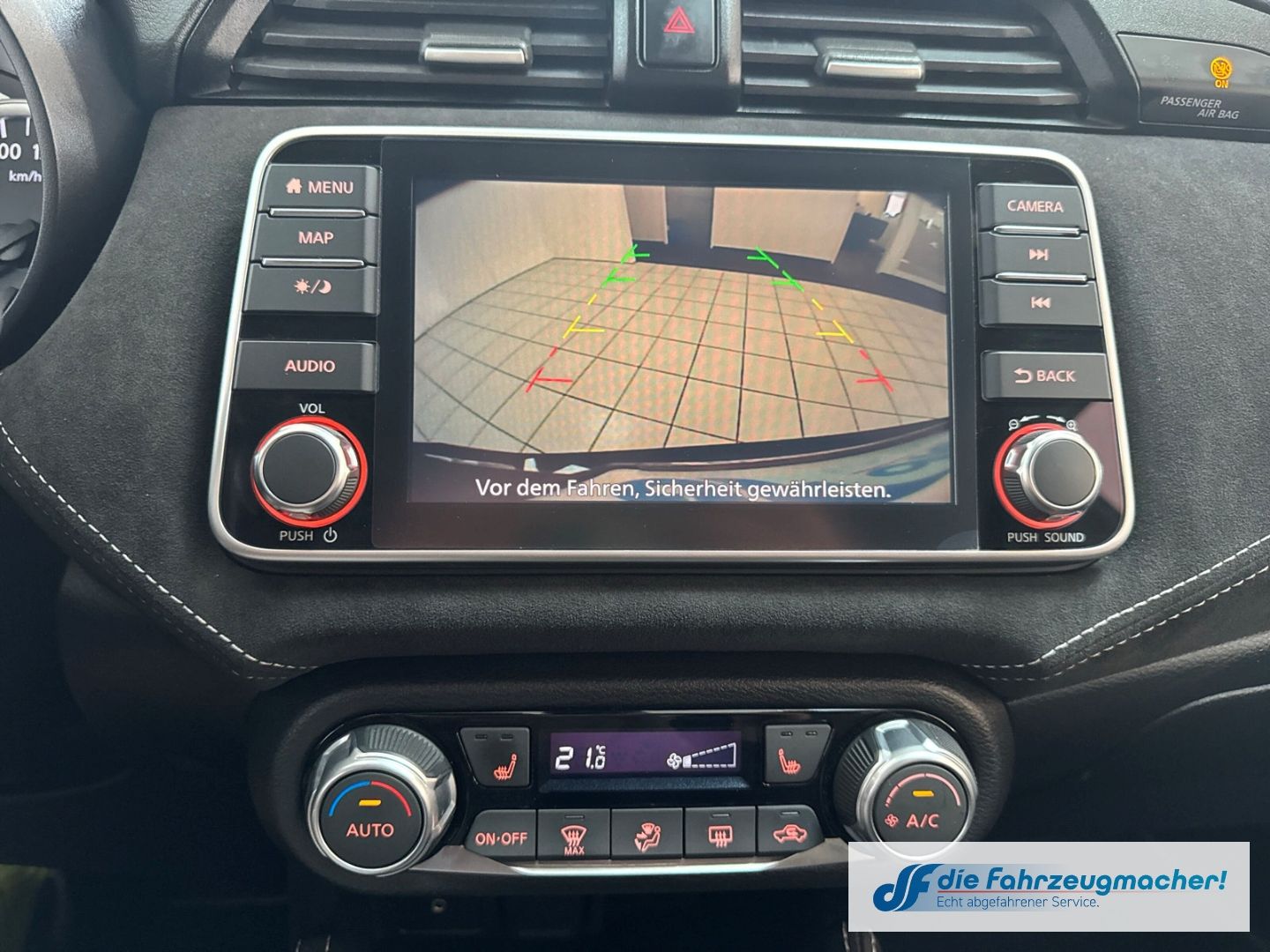 Fahrzeugabbildung Nissan Micra N-Sport Navi Soundsystem Bose LED Klimaaut