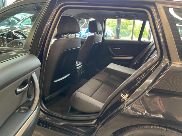 BMW 318i  Touring *NAVI*KLIMA*TEMPOMAT*>SZHZ*