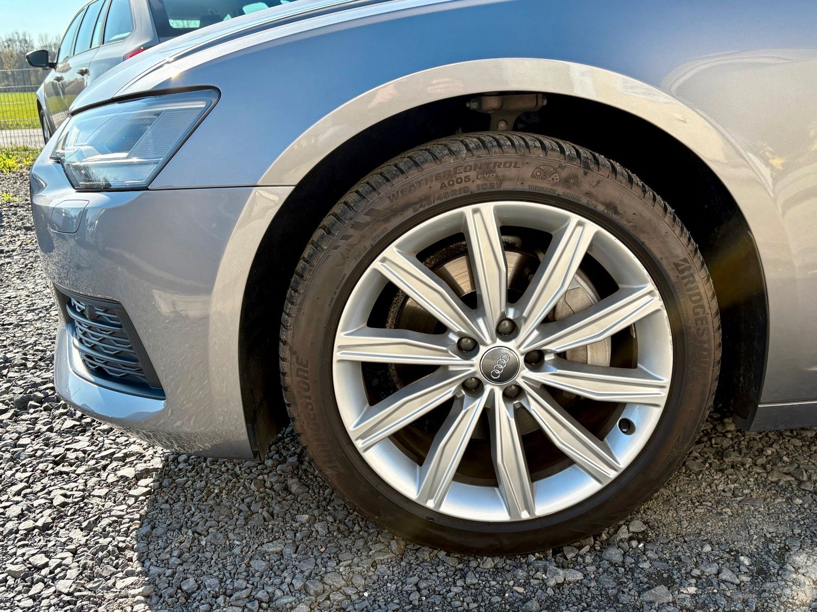 Fahrzeugabbildung Audi A6 Avant 45 TFSI quattro Aut. Navi LED Pano AHK