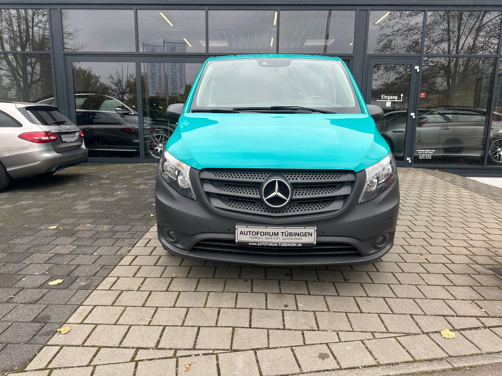 Fahrzeugabbildung Mercedes-Benz Vito 114 4Matic Lang *NAVI*TEMPO*SH*KAMERA*AHK*