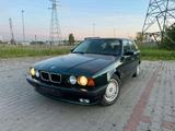 BMW E34 525i manuell, klima - BMW 5 Series: Kombi, E34