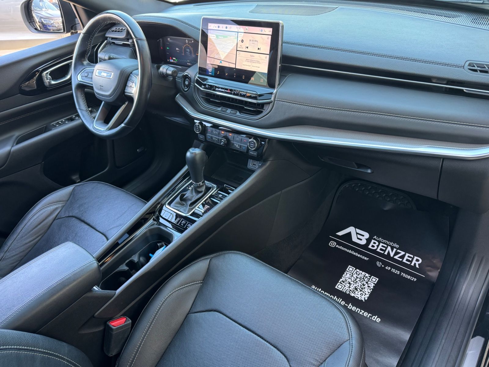 Fahrzeugabbildung Jeep Compass S Plug-In Hybrid 4WD/360°Cam/Leder/Pano/