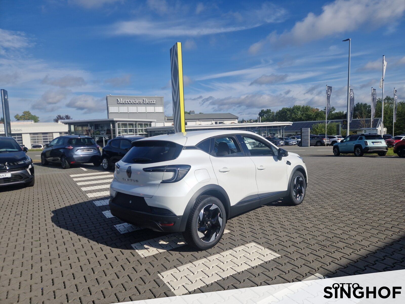 Fahrzeugabbildung Renault Captur Techno Mild Hybrid 140 EDC