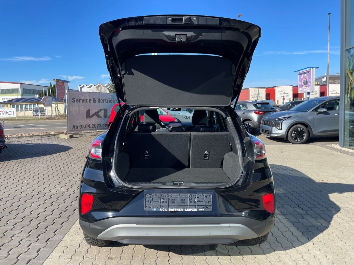 Fahrzeugabbildung Ford Puma Titanium Navi Rückf. Kamera Tempomat