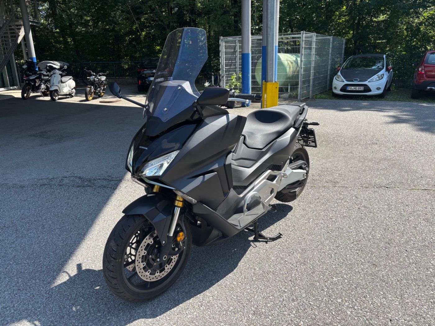 Fahrzeugabbildung Honda Forza 750 NSS 750, Windabweiser 4CM Tieferlegung