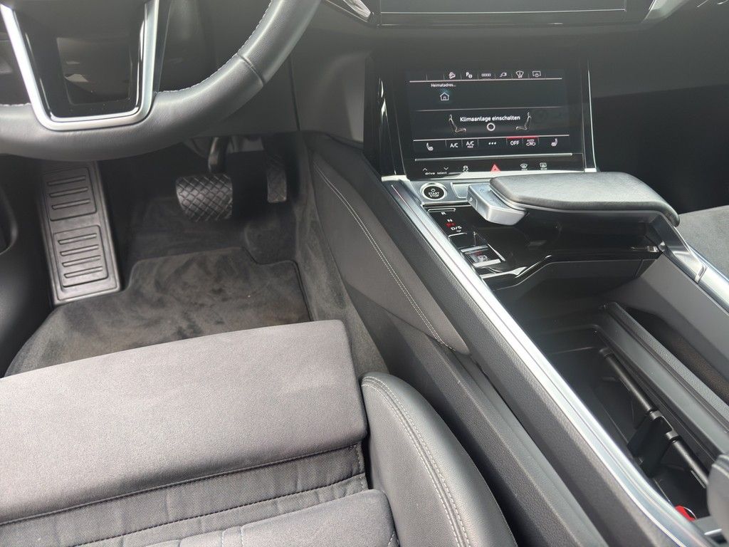 Audi Q8 e-tron - Bild 15
