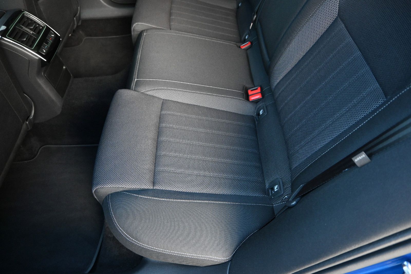 Fahrzeugabbildung SKODA Superb 1.5 TSI ACT DSG STYLE COMBI °ACC°AHK°