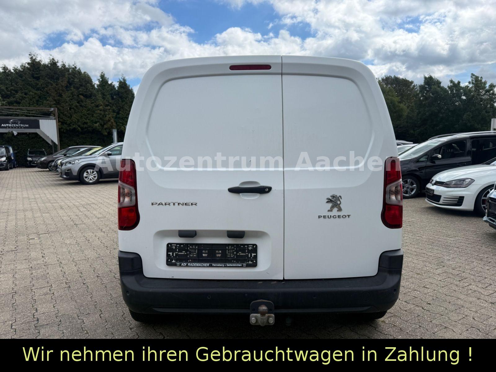 Peugeot Partner Premium L1*AHK*Zahnriemen Neu*KLIMA*PDC