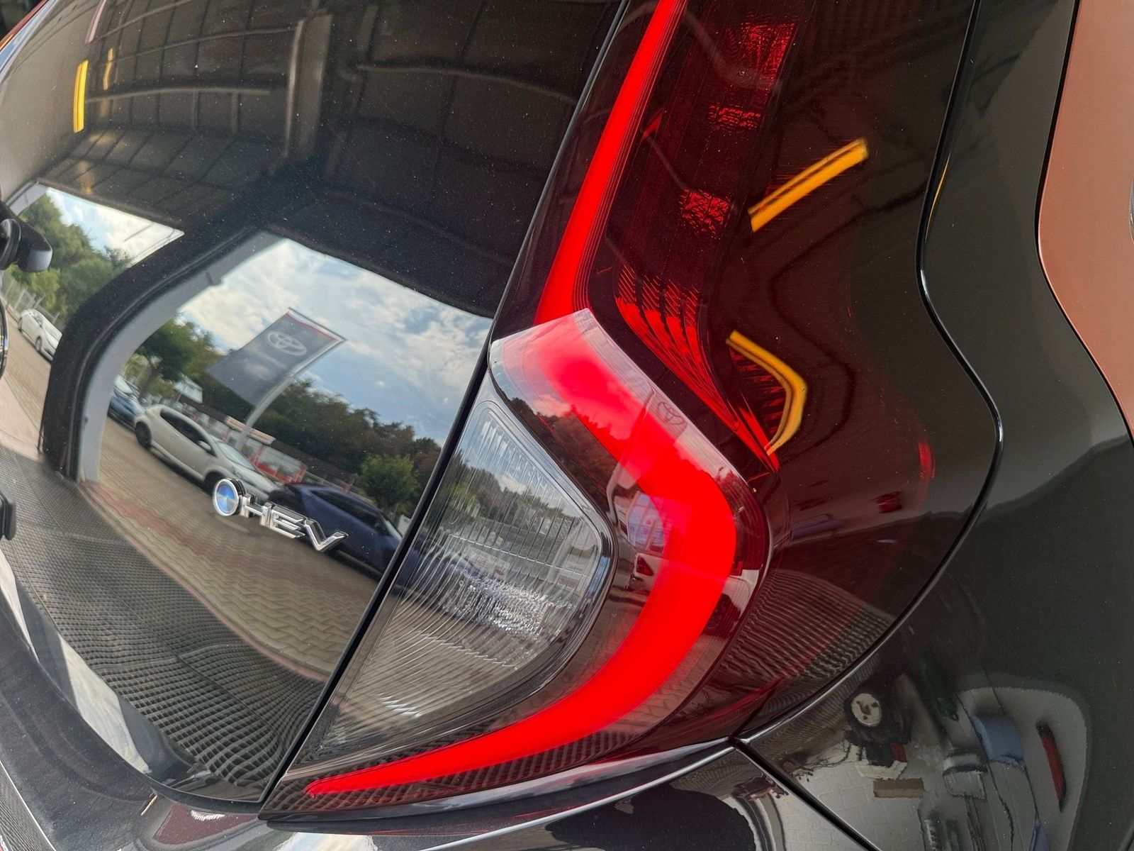 Fahrzeugabbildung Toyota Aygo X 1.5 Hybrid Lounge Canvas-Faltd., JBL,Kam.
